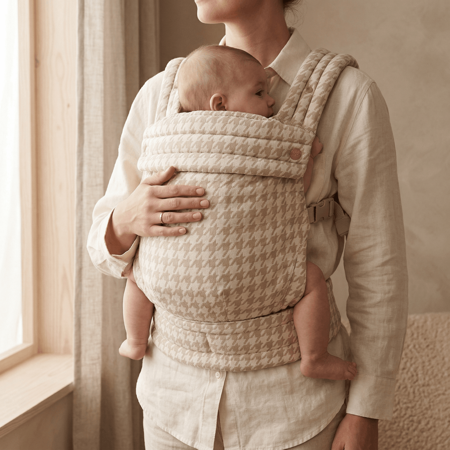Baby carriers — ergonomic front carry position by Honey & Sage