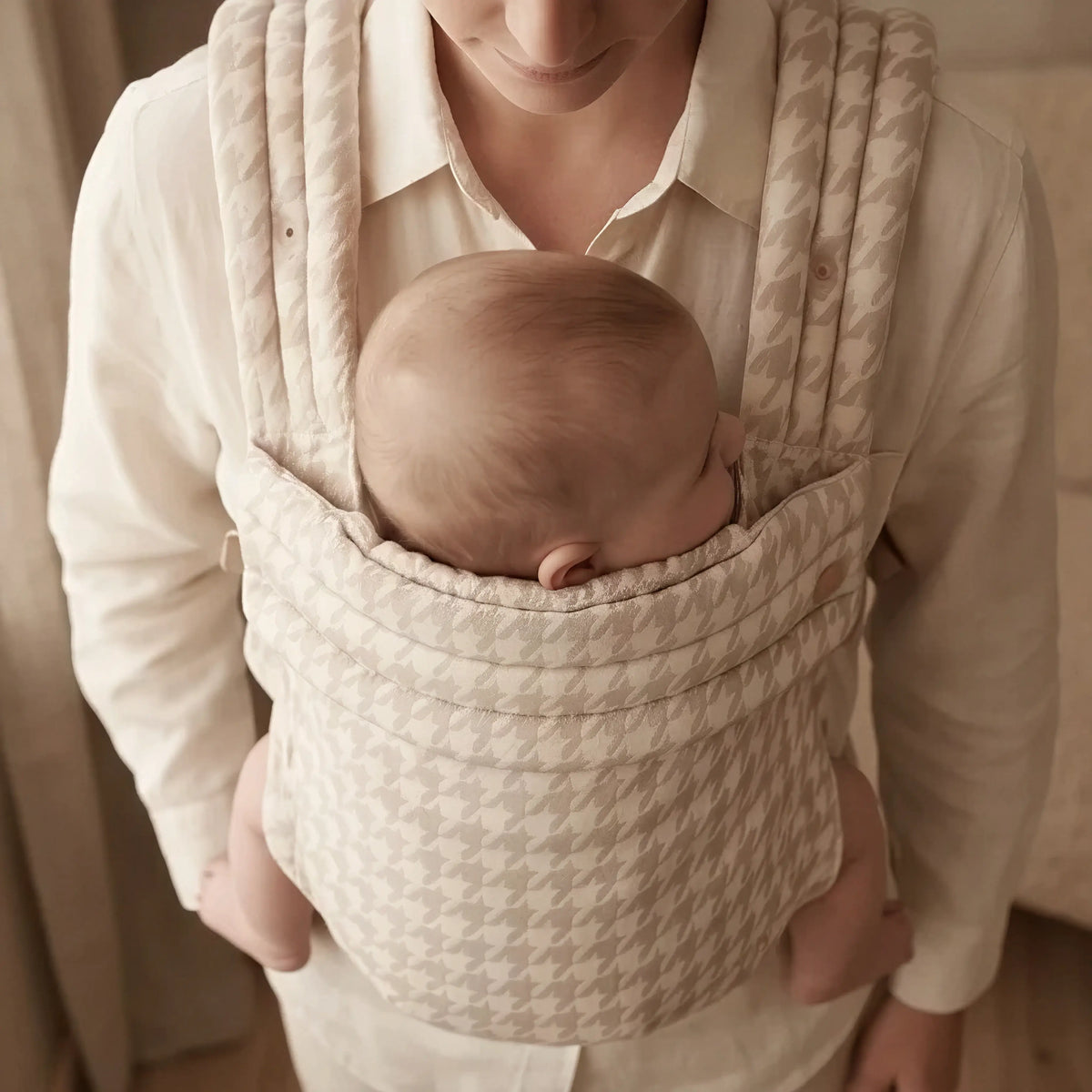Birch ergonomic baby carrier, birds eye view of front carry position - Honey & Sage