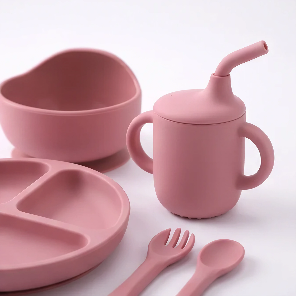 5 piece baby silicone feeing set in Rosewood (blush pink) with suction plate, sippy cup, suction bowl, fork and spoon